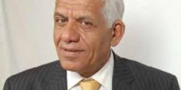 حسن العديني بين أكتوبر واكتوبر