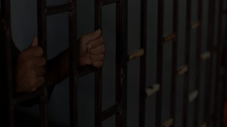 قصة العائد من الأسر
